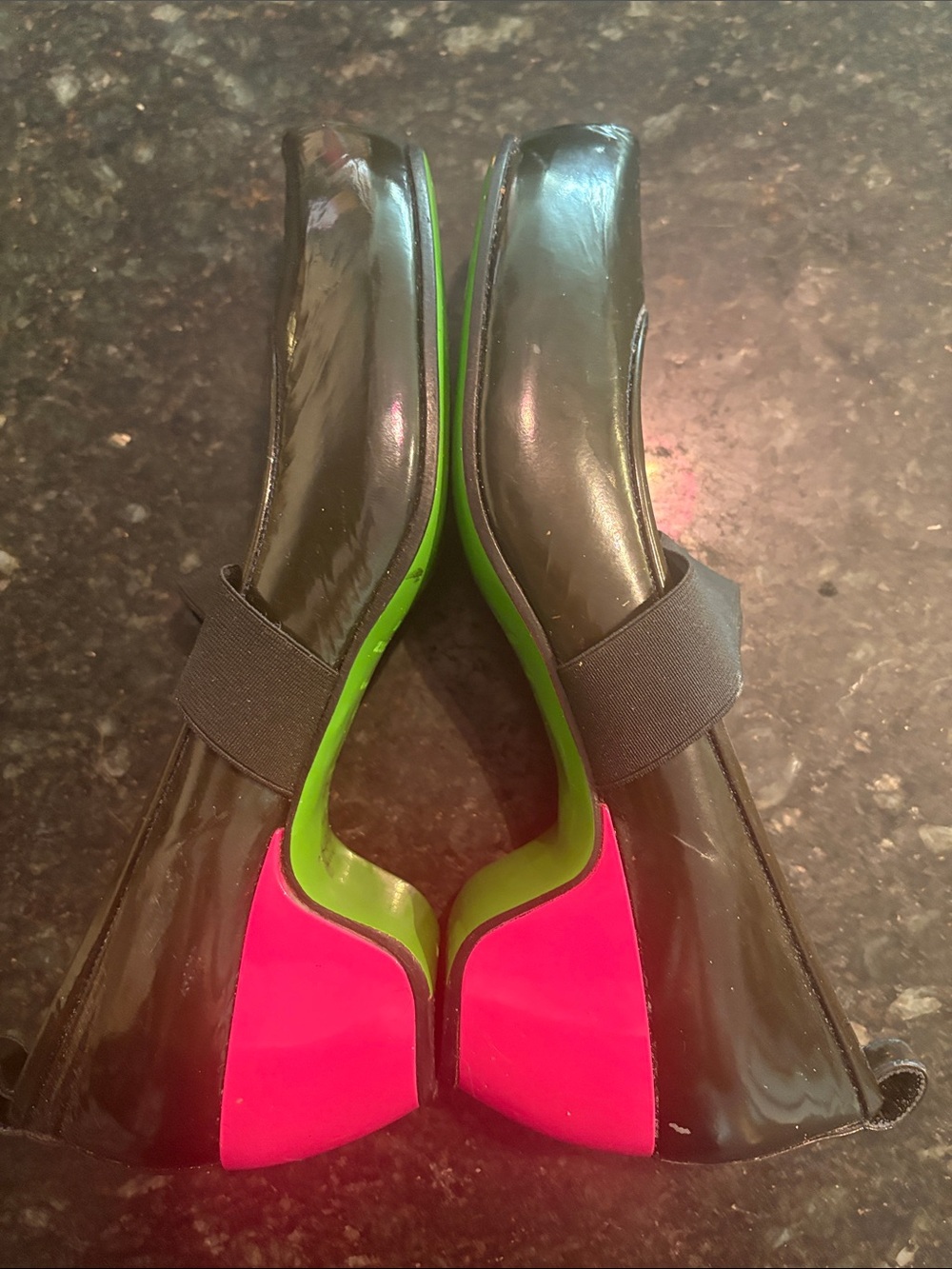 Marc by Marc Jacobs Black Patent Mary Jane Platforms with Pink Pate Heels (40)